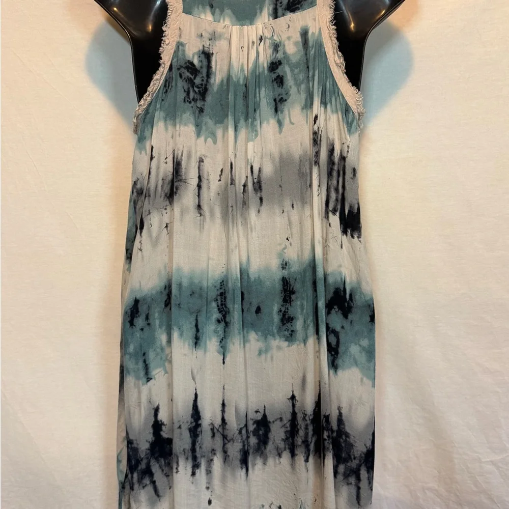 C-173 Ya Los Angeles Cream Teal & Black Ruffled Racer Back Hi Lo Tank Top Size M